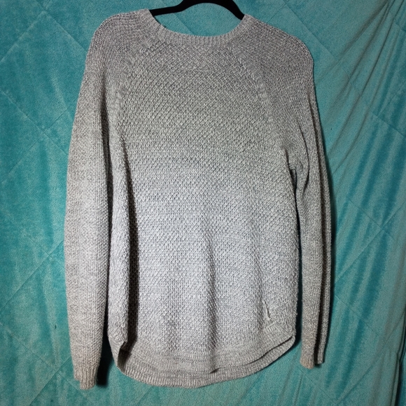 Gray Distressed Sweater - Picture 4 of 8